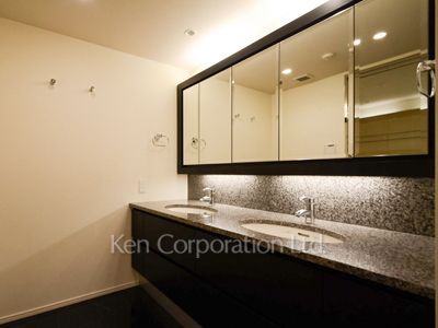 Powder Room