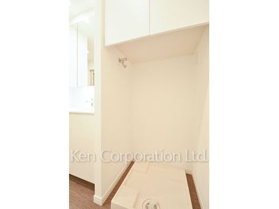 Washing Machine Space ※Photo of the same layout on 37 floor. Decoration and fixture may differ.