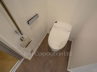 Lavatory ※Photo of the same layout on 37 floor. Decoration and fixture may differ.