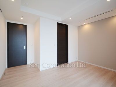 Bedroom ※Photo of the same layout on 37 floor. Decoration and fixture may differ.