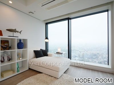 Bedroom ※Photo of the same layout on 36 floor. Decoration and fixture may differ.