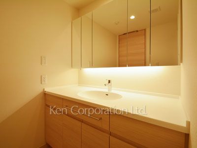 Powder Room