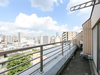 Roof Balcony