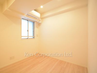 Bedroom ※Photo of the same layout on 6 floor. Decoration and fixture may differ.