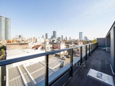 Roof Balcony