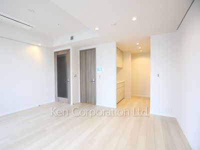 Living-Dining ※Photo of the same layout on 20 floor. Decoration and fixture may differ.