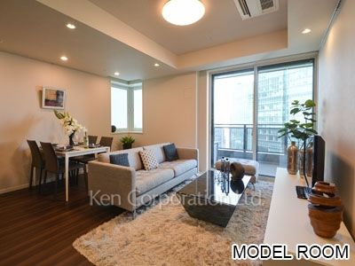 Living-Dining ※Photo of the same layout on 18 floor. Decoration and fixture may differ.