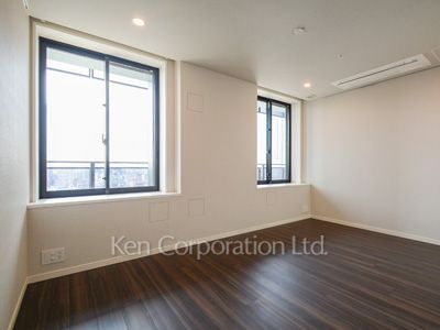 Bedroom ※Photo of the same layout on 18 floor. Decoration and fixture may differ.