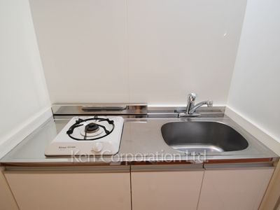 Kitchen ※Photo of the same layout on 7 floor. Decoration and fixture may differ.