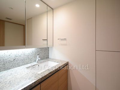Powder Room