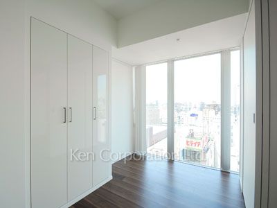 Bedroom ※Photo of the same layout on 12 floor. Decoration and fixture may differ.