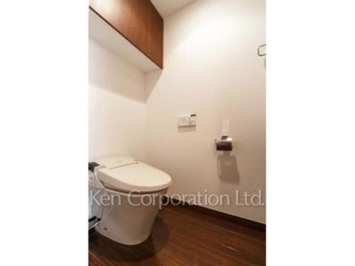Lavatory
