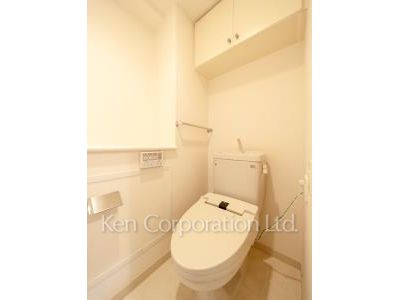 Lavatory