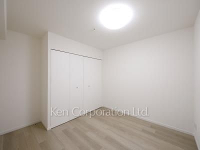 Service room (Extra room space)