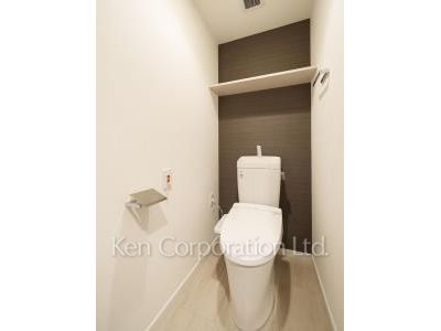 Lavatory