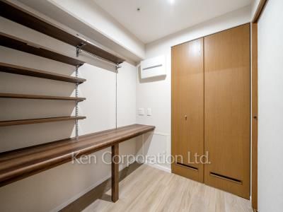Closet