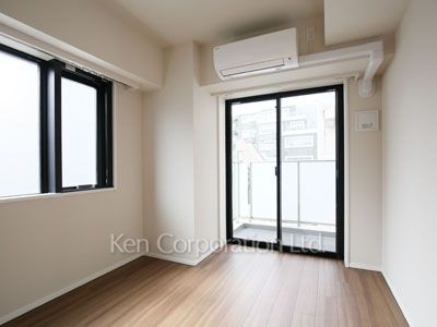 Bedroom ※Photo of the same layout on 6 floor. Decoration and fixture may differ.