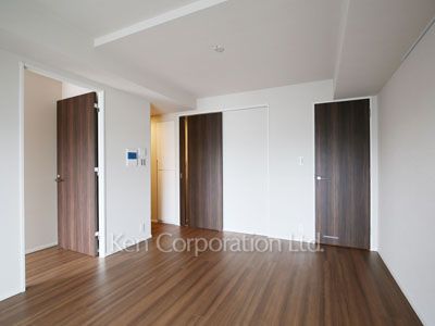 Living-Dining ※Photo of the same layout on 6 floor. Decoration and fixture may differ.