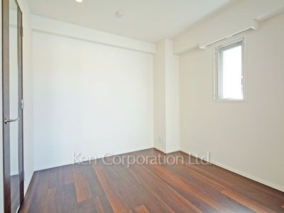 Bedroom ※Photo of the same layout on 3 floor. Decoration and fixture may differ.