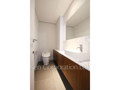 Lavatory