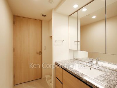 Powder Room