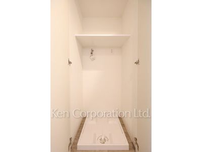 Washing Machine Space ※Photo of the same layout on 5 floor. Decoration and fixture may differ.