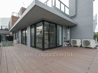 Roof Balcony