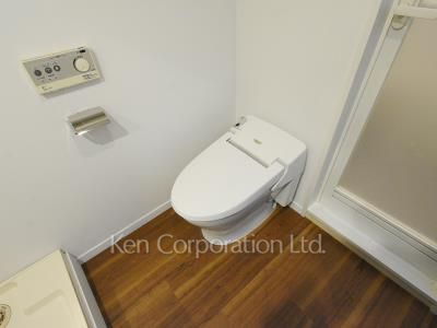 Lavatory