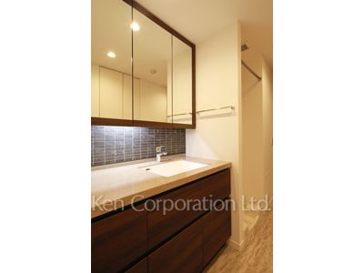 Powder Room