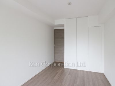 Bedroom ※Photo of the same layout on 4 floor. Decoration and fixture may differ.