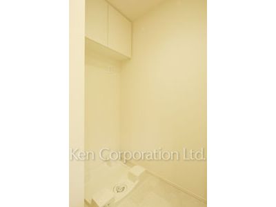 Washing Machine Space ※Photo of the same layout on 12 floor. Decoration and fixture may differ.