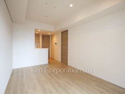 Living-Dining ※Photo of the same layout on 12 floor. Decoration and fixture may differ.