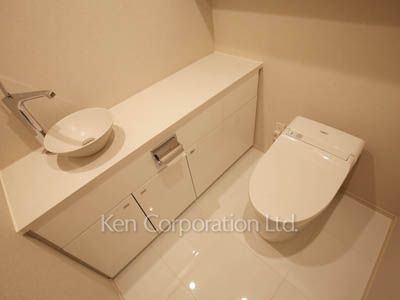 Lavatory