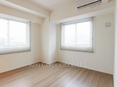 Bedroom ※Photo of the same layout on 3 floor. Decoration and fixture may differ.