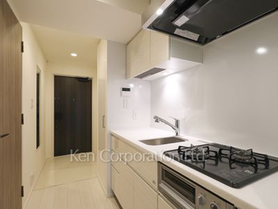 Kitchen ※Photo of the same layout on 2 floor. Decoration and fixture may differ.