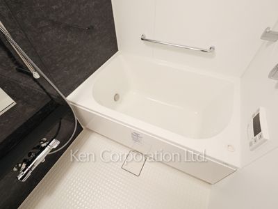 Bath ※Photo of the same layout on 2 floor. Decoration and fixture may differ.