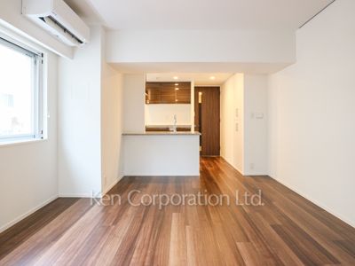 Living-Dining ※Photo of the same layout on 2 floor. Decoration and fixture may differ.