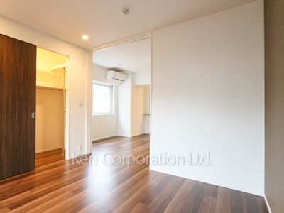 Bedroom ※Photo of the same layout on 2 floor. Decoration and fixture may differ.