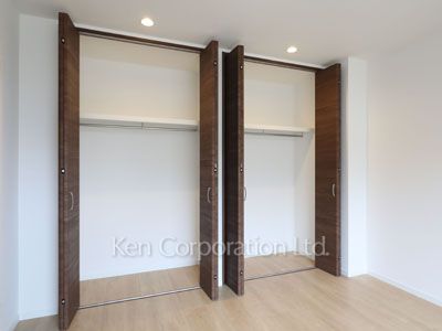 Closet ※Photo of the same layout on 4 floor. Decoration and fixture may differ.