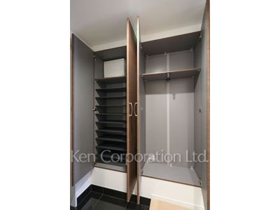 Shoes Closet ※Photo of the same layout on 3 floor. Decoration and fixture may differ.