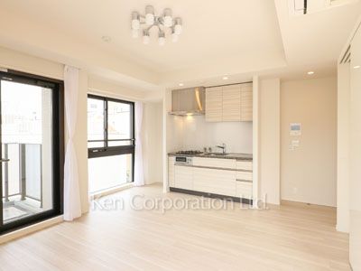 Living-Dining ※Photo of the same layout on 2 floor. Decoration and fixture may differ.