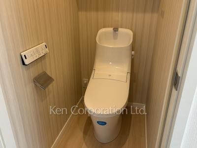 Lavatory