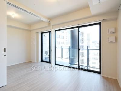 Living-Dining ※Photo of the same layout on 6 floor. Decoration and fixture may differ.