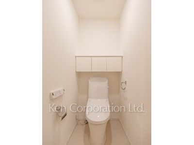 Lavatory