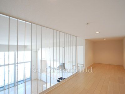 Loft ※Photo of the same layout on 14 floor. Decoration and fixture may differ.