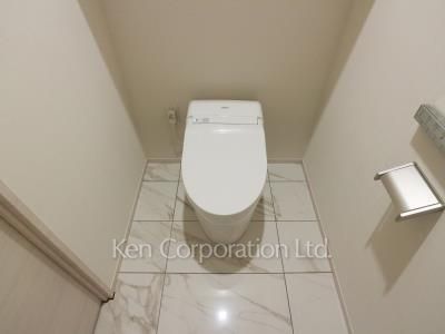 Lavatory