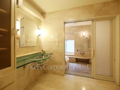 Powder Room