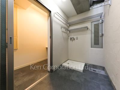 Other Interior/Fixtures
