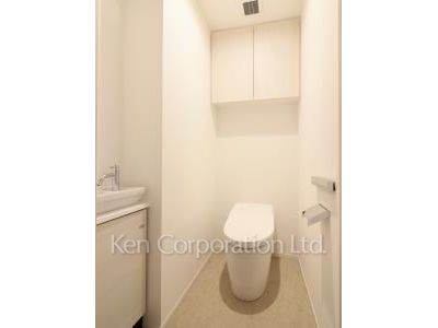 Lavatory