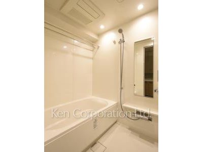 Bath ※Photo of the same layout on 2 floor. Decoration and fixture may differ.